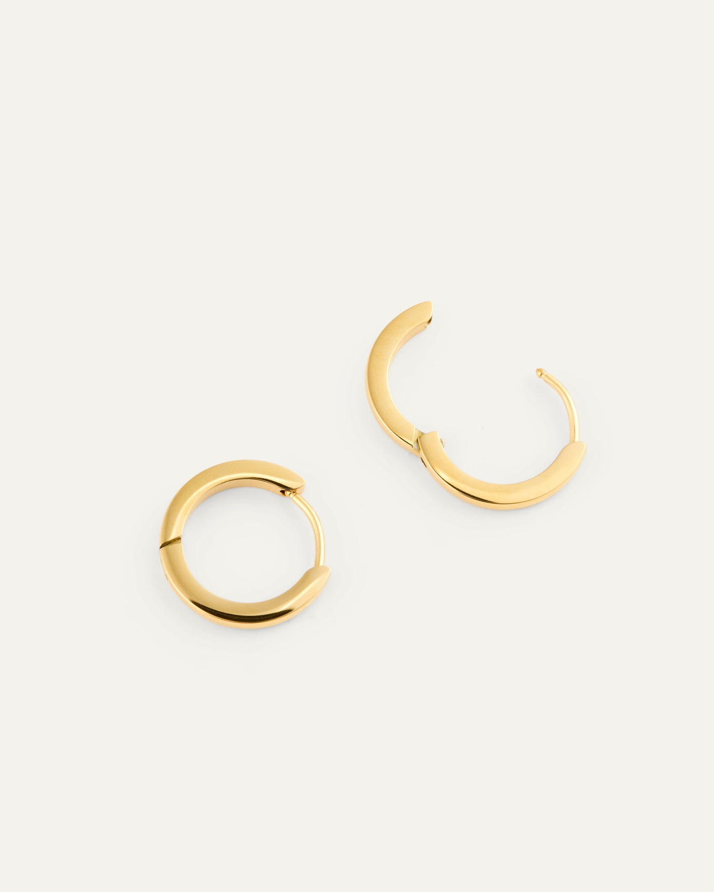 Classic Hoops Medium