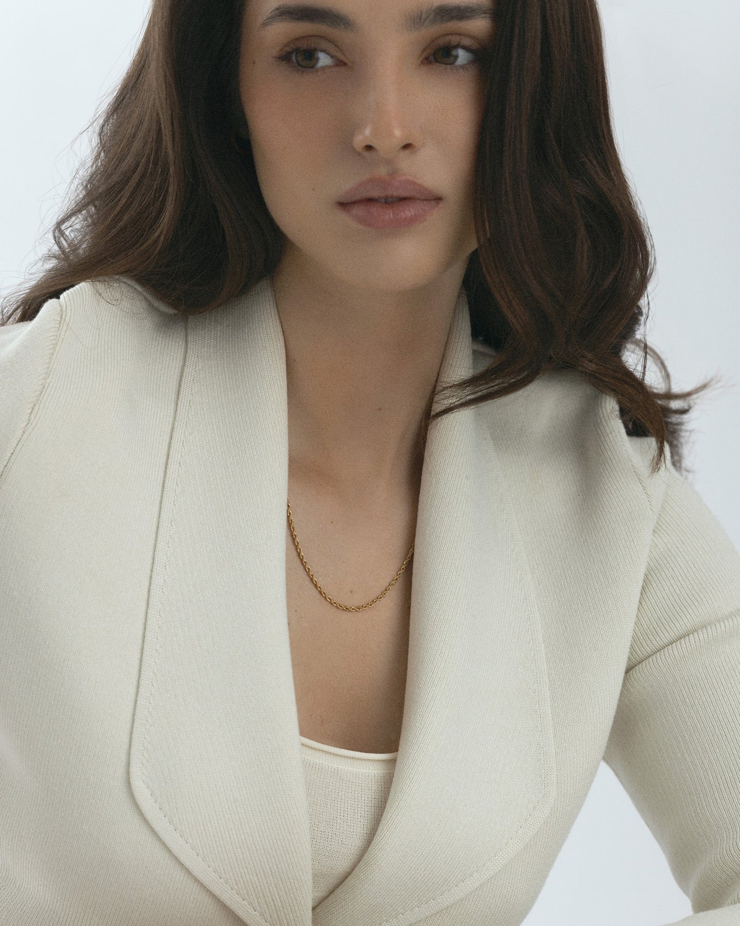 Thin rope necklace