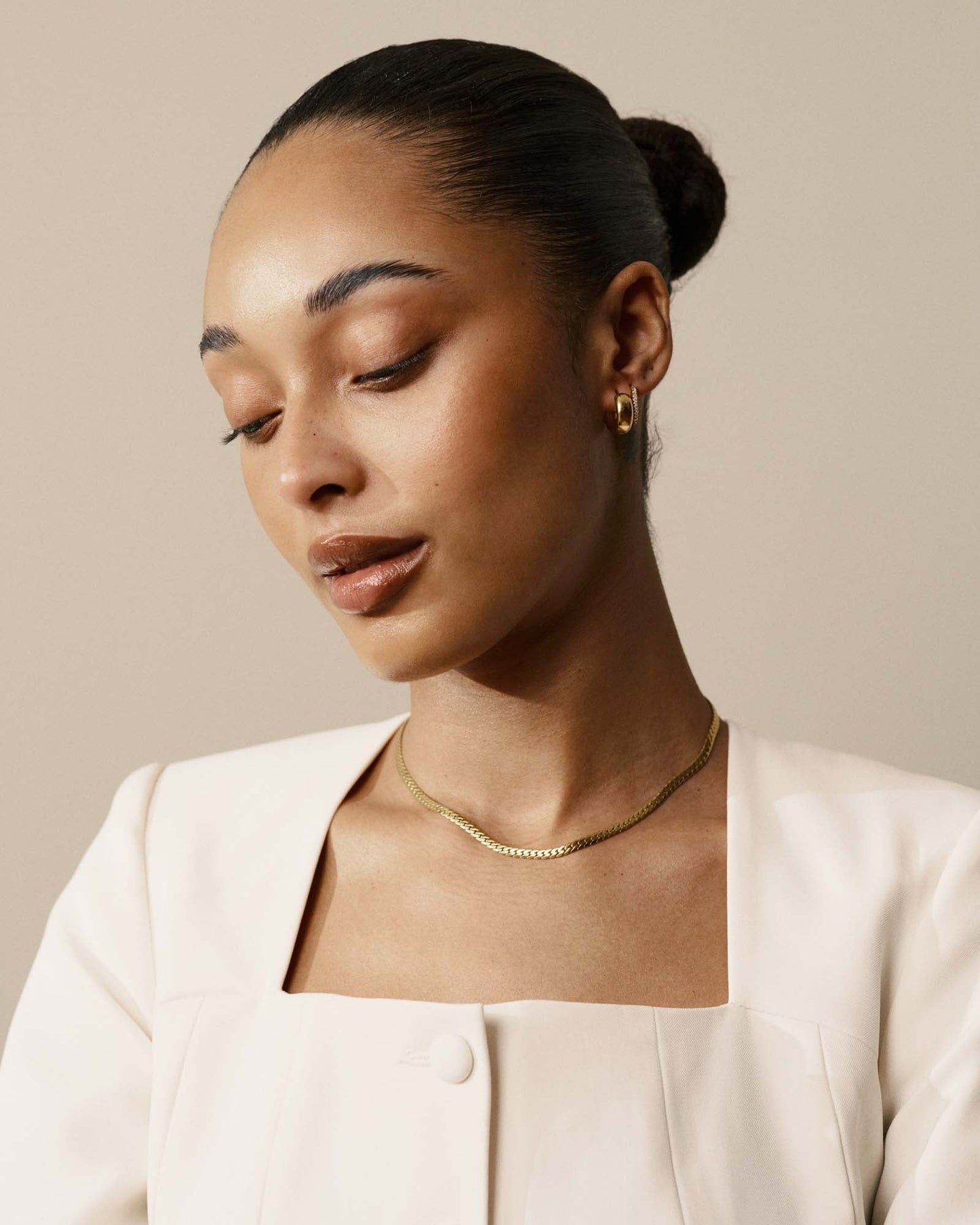 Serpentine Chain Gold Necklace