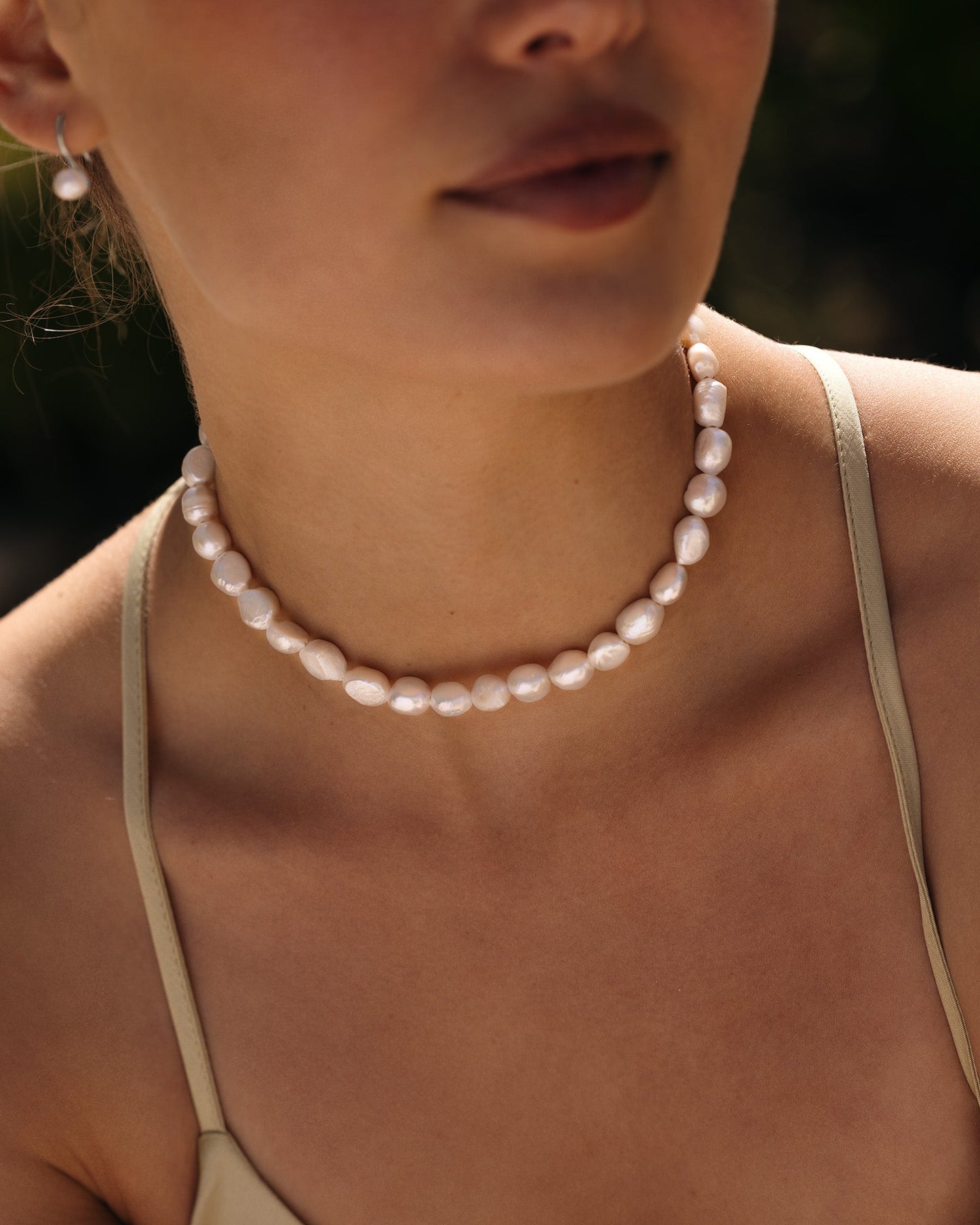 Aura Pearl Necklace