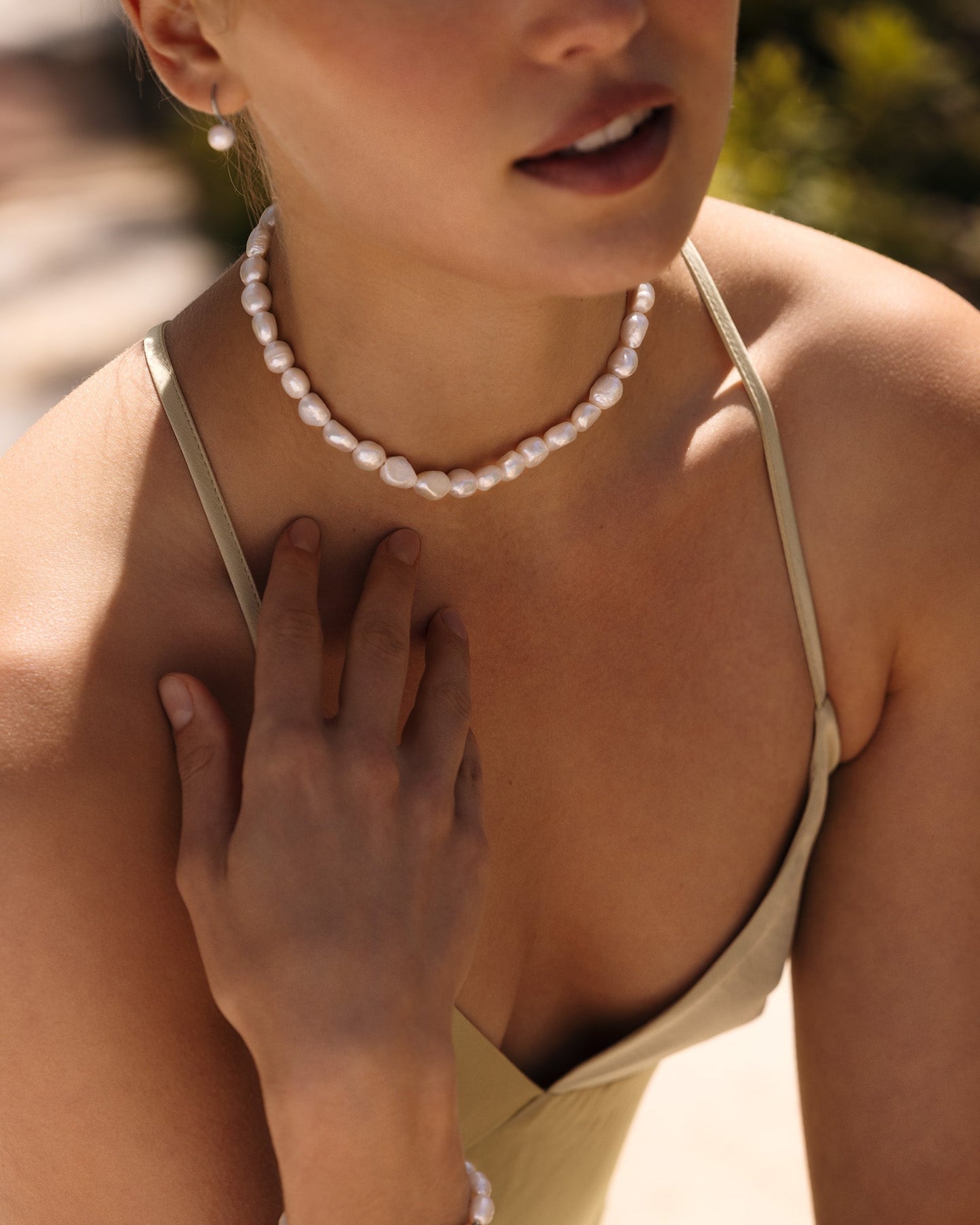 Aura Pearl Necklace
