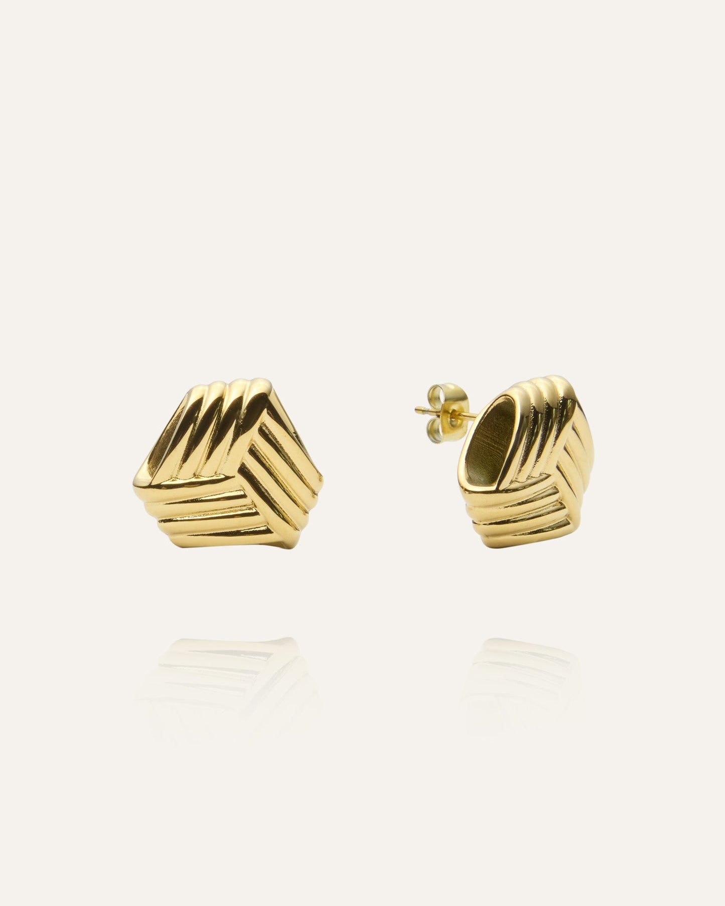 Astrid Gold Earring