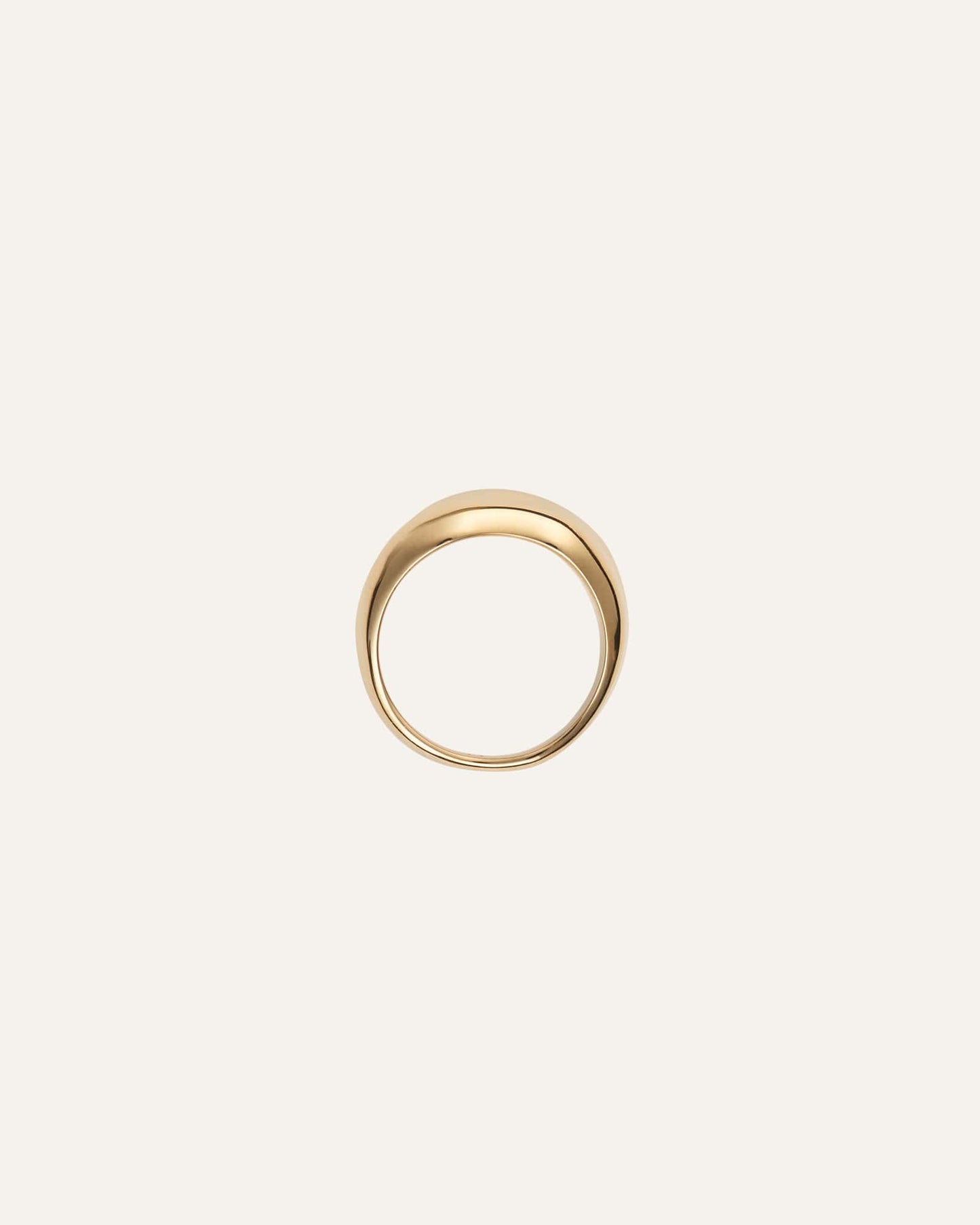 WAVY BOLDED LARGE GOLD RING