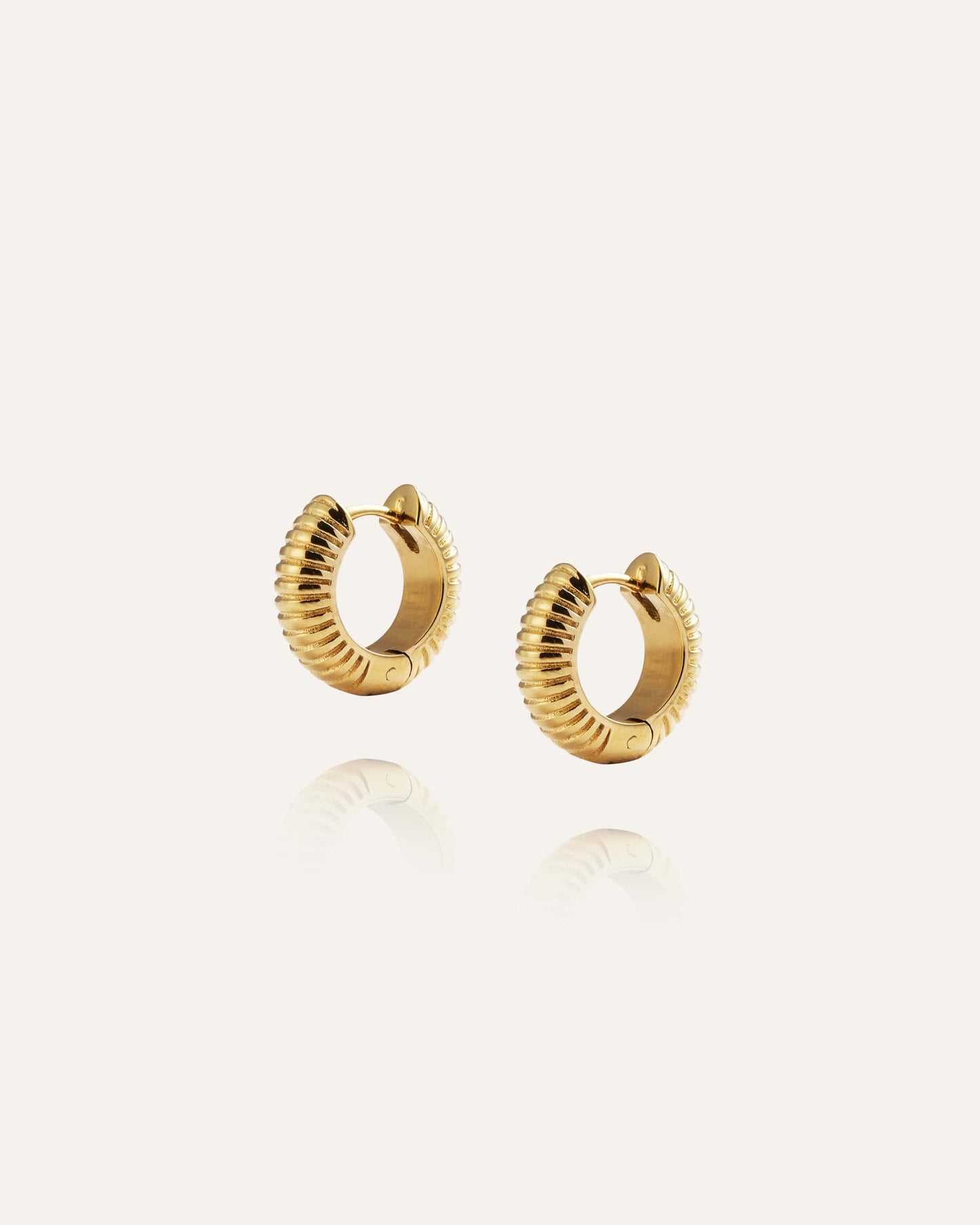 Ribbed Hoops Medium