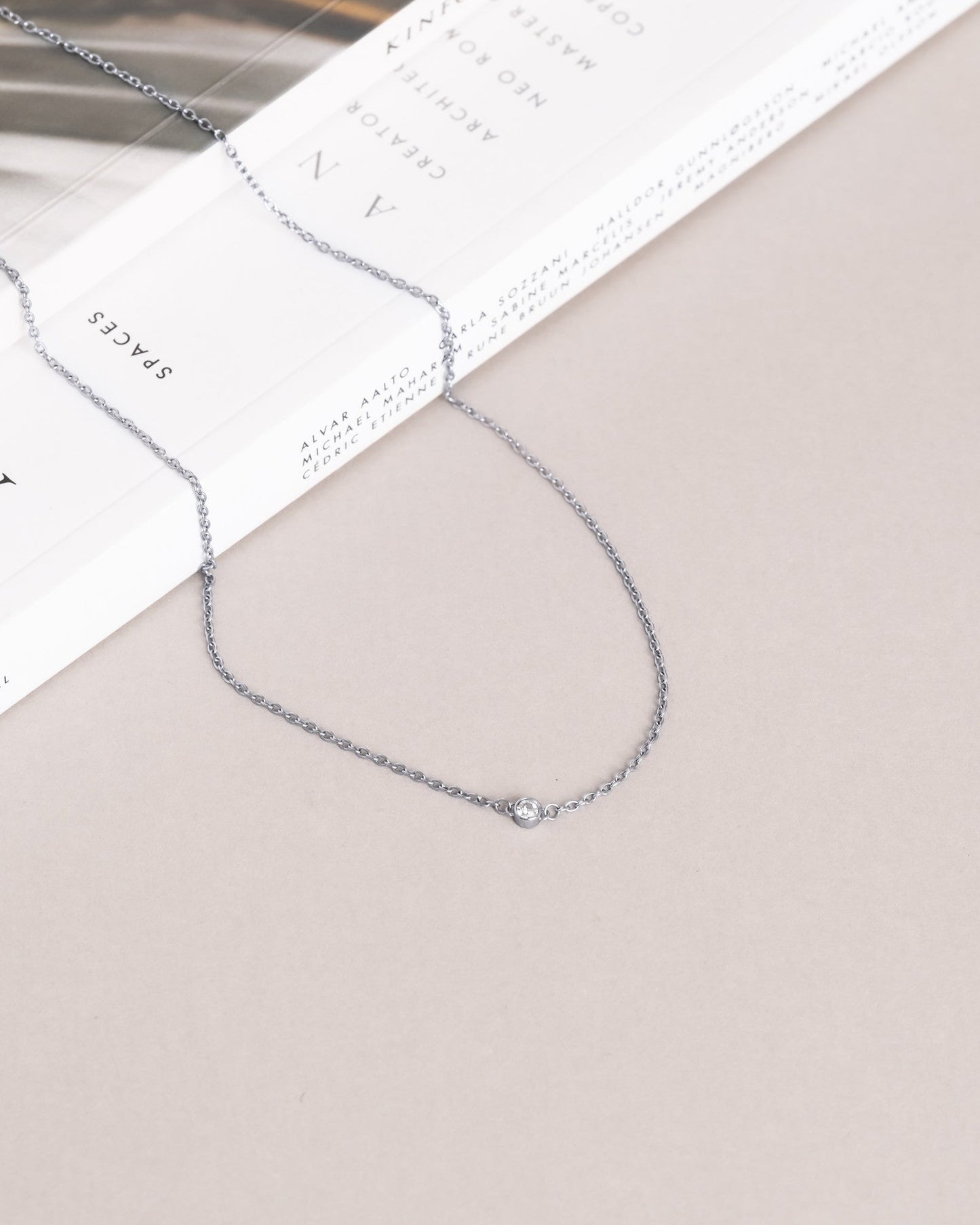 Thin diamond necklace